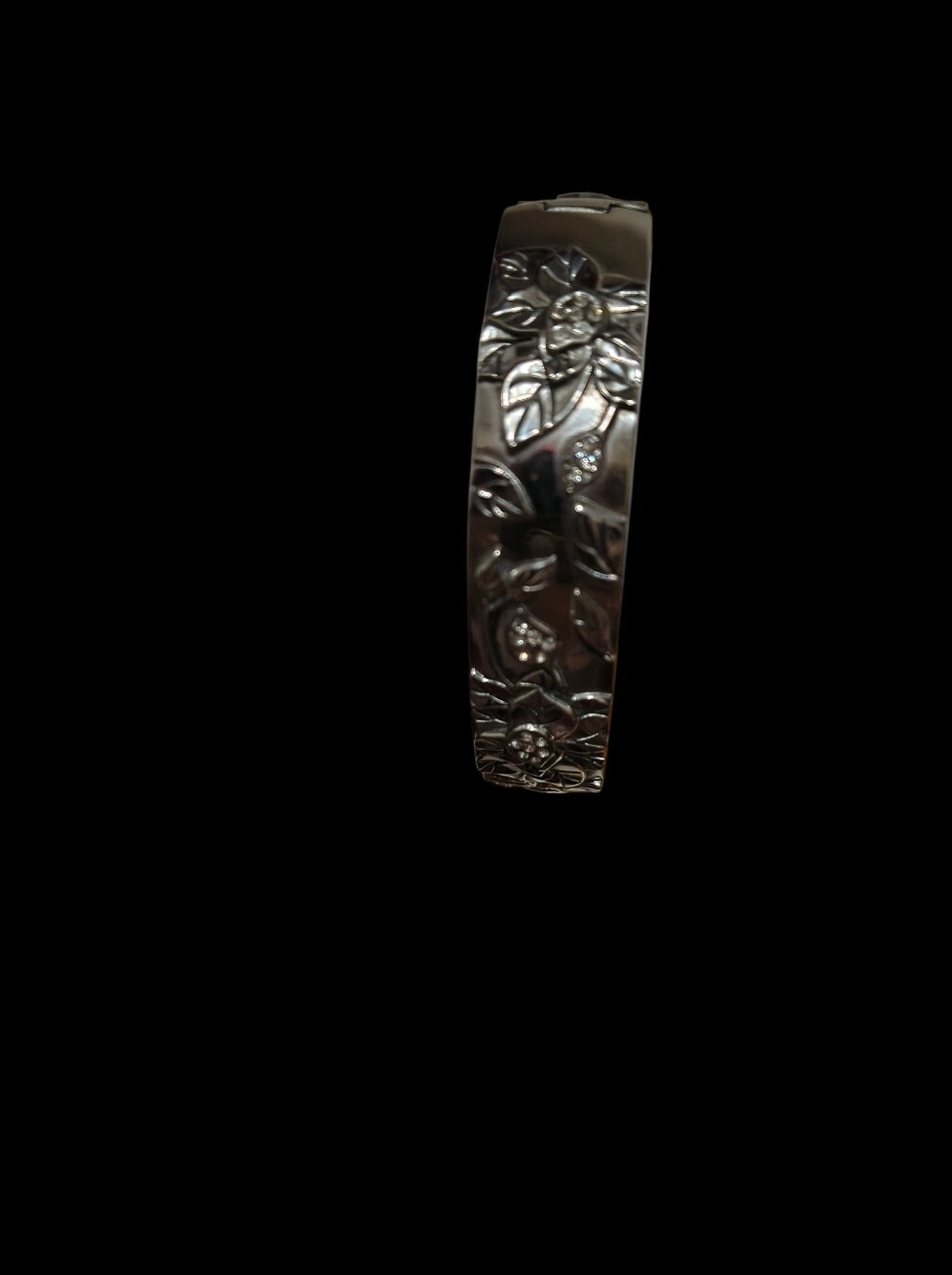 Floral Engraved Silver-Tone Hinged Bangle Bracelet